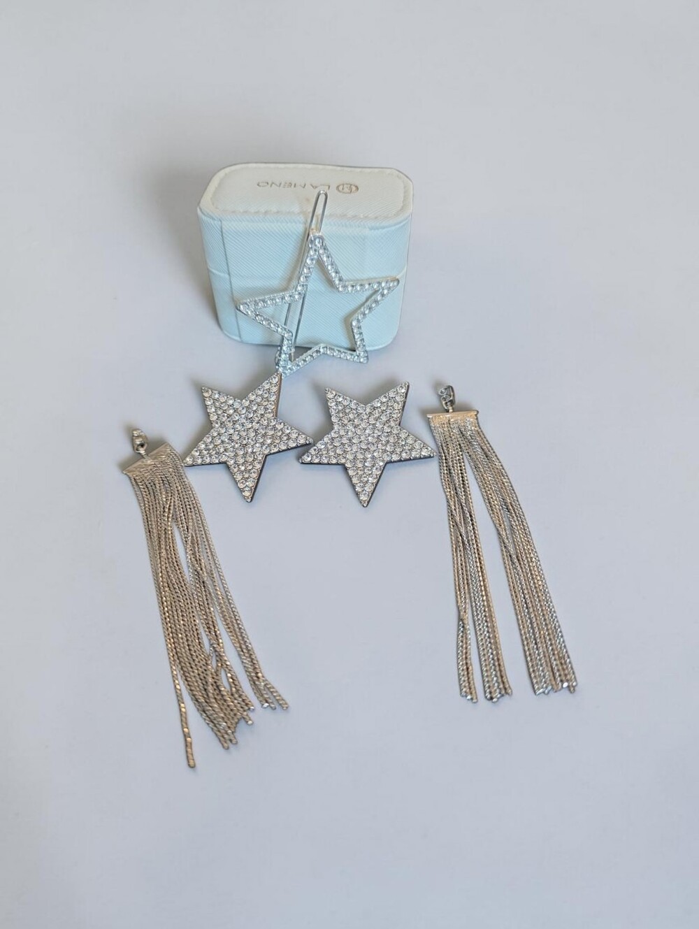 Sassified Boutique Nwt Star Rhinestone Earrings with Chain Tassels And Hair Clip